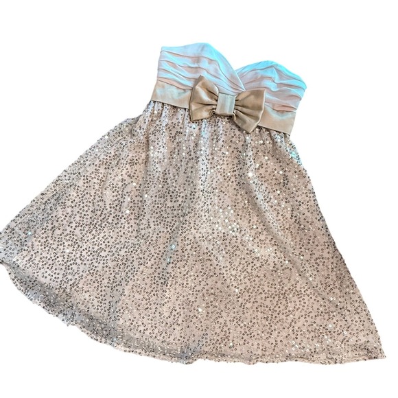 Betsey Johnson Sz 2 Gold/Cream Sweetheart Neck Sequined Party Prom Ball‎ Dress - Picture 10 of 11